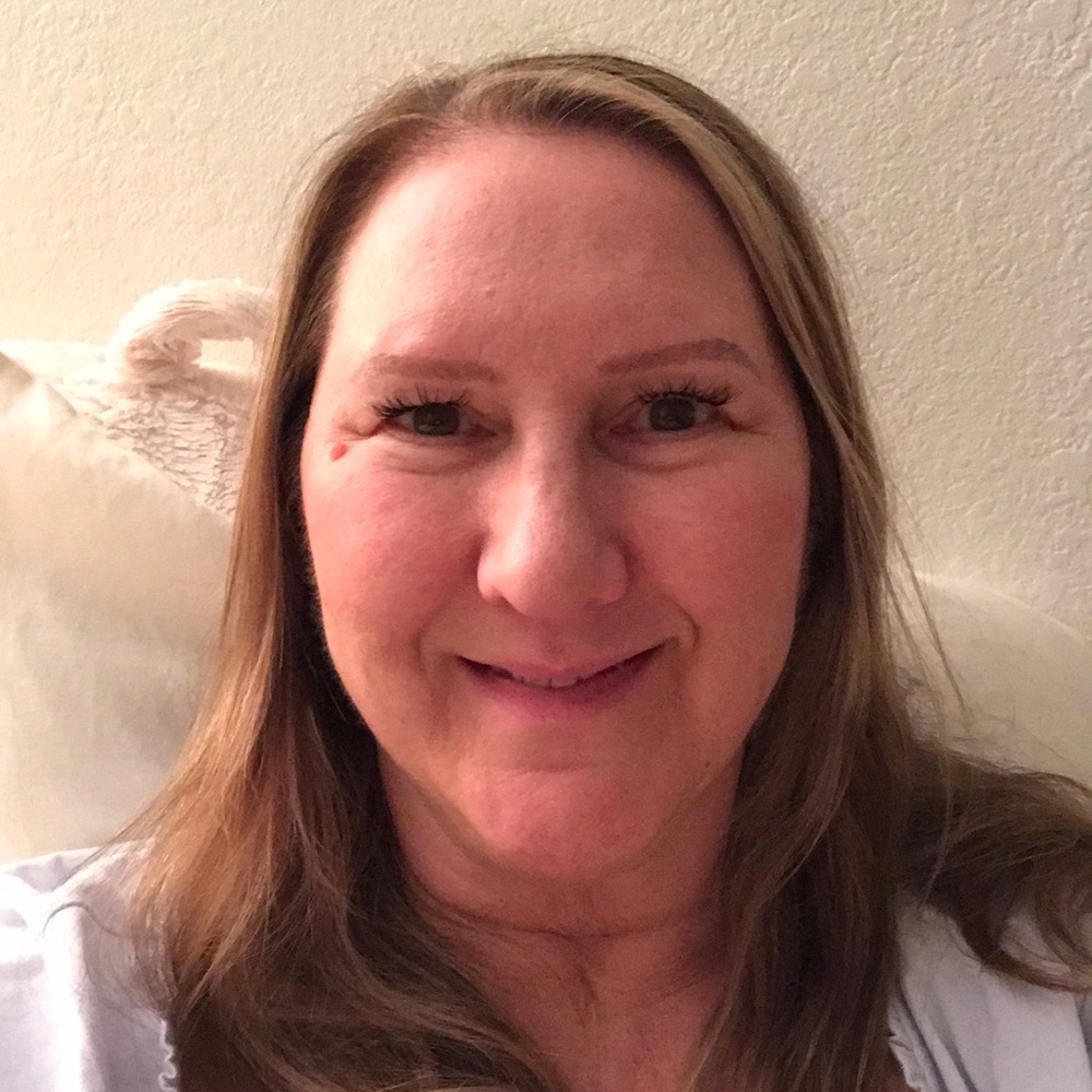 Meet your Posher, Lynn